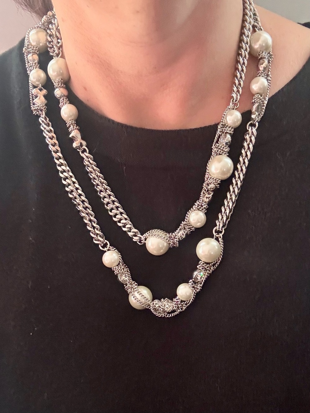 Givenchy Vintage Runway 1980s Rhodium Faux Pearl and Rhinestone Necklace - Picture 2 of 8